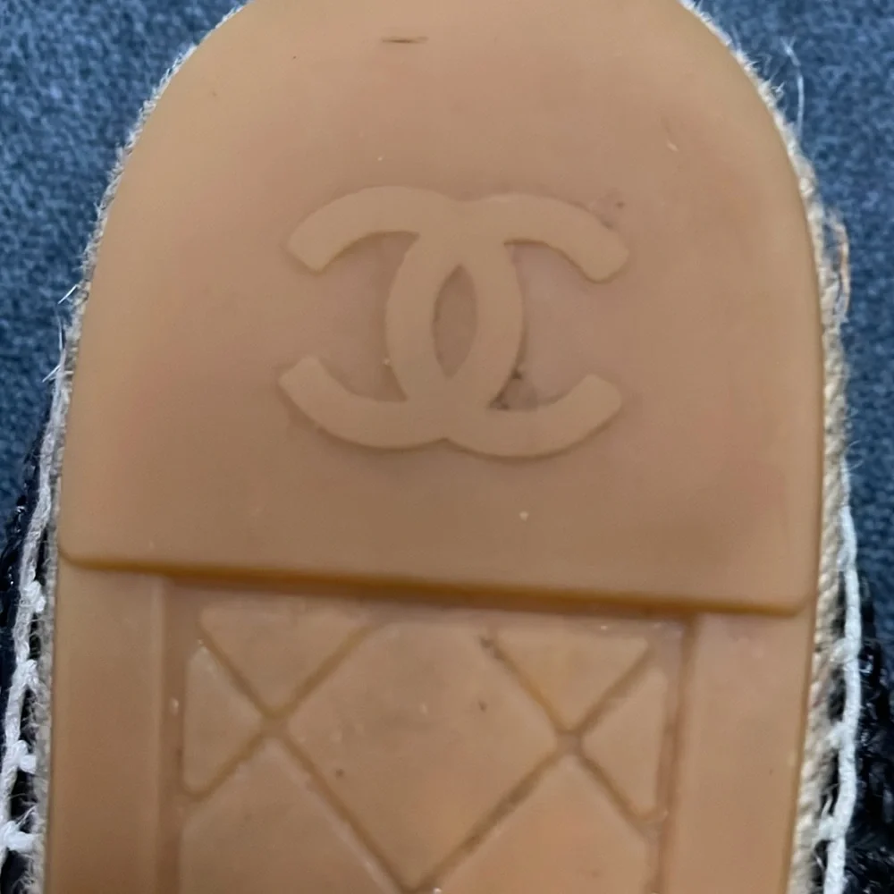 CC Black Espadrille Flats - Picture 5 of 15